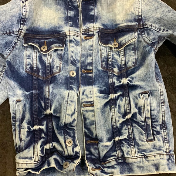 FRWD DENIM Distressed Jean Jacket - Picture 7 of 9